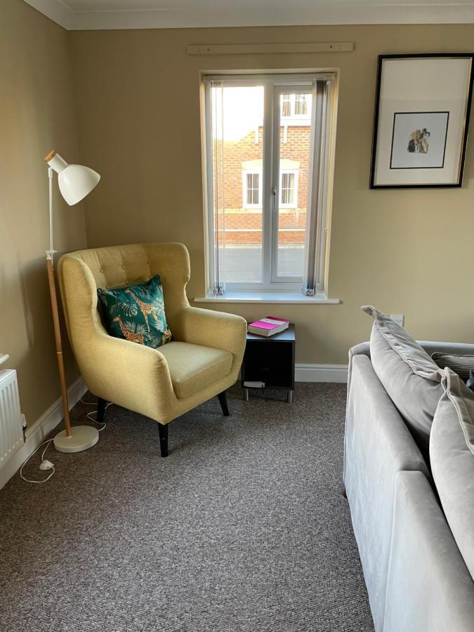Stunning Large Detached Gloucester, 4 Beds, 3 Bedroom, 2 Bathroom Property, Nr Chelt, The Docks And Quays Sleeps 6 Kültér fotó