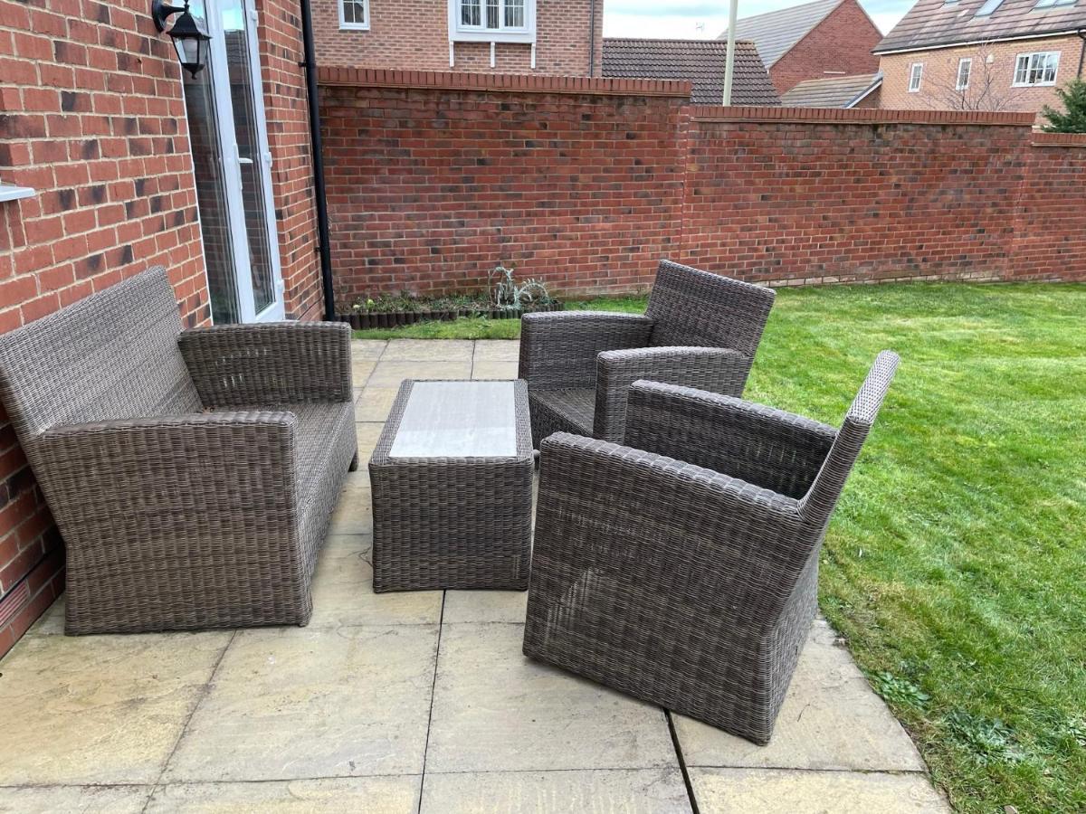 Stunning Large Detached Gloucester, 4 Beds, 3 Bedroom, 2 Bathroom Property, Nr Chelt, The Docks And Quays Sleeps 6 Kültér fotó