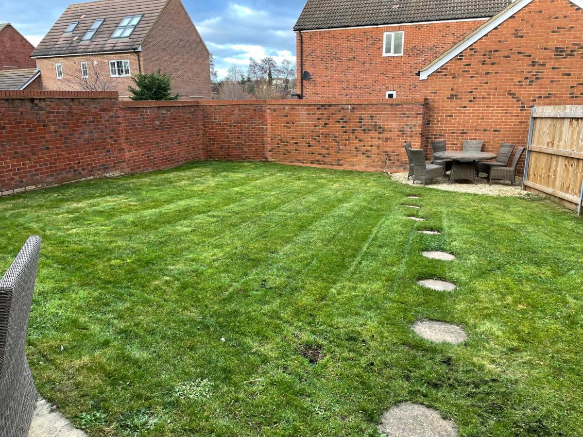 Stunning Large Detached Gloucester, 4 Beds, 3 Bedroom, 2 Bathroom Property, Nr Chelt, The Docks And Quays Sleeps 6 Kültér fotó